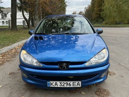 Пежо 206 2007 у Немирове на Automoto.ua Синій Пежо 206, об'ємом двигуна 1.4 л та пробігом 193 тис. км за 3500 $, фото 1 на Automoto.ua