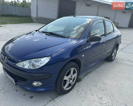 Синий Пежо 206, объемом двигателя 1.4 л и пробегом 133 тыс. км за 3700 $, фото 1 на Automoto.ua