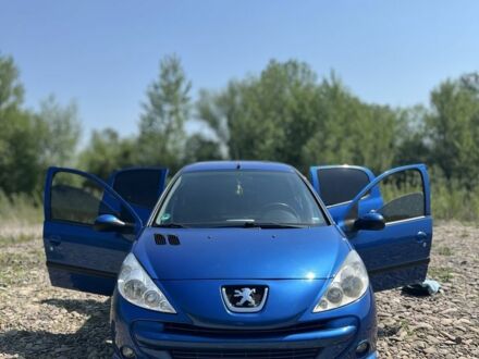 Синий Пежо 206, объемом двигателя 1.4 л и пробегом 2 тыс. км за 3999 $, фото 1 на Automoto.ua
