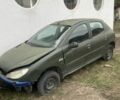 Зеленый Пежо 206, объемом двигателя 1.4 л и пробегом 250 тыс. км за 302 $, фото 1 на Automoto.ua