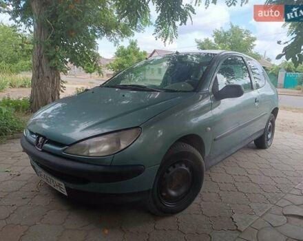 Зеленый Пежо 206, объемом двигателя 1.12 л и пробегом 280 тыс. км за 2800 $, фото 10 на Automoto.ua