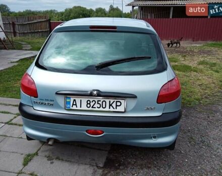 Зелений Пежо 206, об'ємом двигуна 1.4 л та пробігом 247 тис. км за 2500 $, фото 1 на Automoto.ua