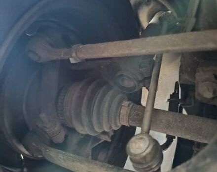 Зелений Пежо 206, об'ємом двигуна 1.36 л та пробігом 220 тис. км за 2900 $, фото 16 на Automoto.ua