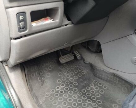 Зелений Пежо 206, об'ємом двигуна 1.36 л та пробігом 220 тис. км за 2900 $, фото 33 на Automoto.ua