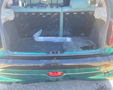 Зелений Пежо 206, об'ємом двигуна 1.36 л та пробігом 220 тис. км за 2900 $, фото 22 на Automoto.ua