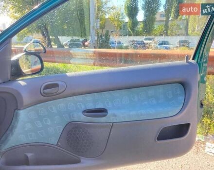 Зелений Пежо 206, об'ємом двигуна 1.36 л та пробігом 220 тис. км за 2900 $, фото 27 на Automoto.ua