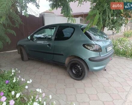 Зеленый Пежо 206, объемом двигателя 1.12 л и пробегом 280 тыс. км за 2800 $, фото 12 на Automoto.ua