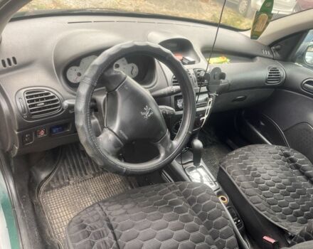 Зелений Пежо 206, об'ємом двигуна 1.4 л та пробігом 3 тис. км за 3700 $, фото 1 на Automoto.ua