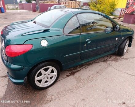 Зеленый Пежо 206, объемом двигателя 1.6 л и пробегом 264 тыс. км за 4000 $, фото 1 на Automoto.ua