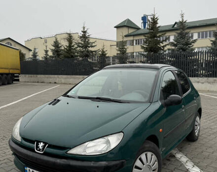 Зелений Пежо 206, об'ємом двигуна 1.4 л та пробігом 239 тис. км за 2300 $, фото 1 на Automoto.ua