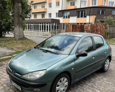 Зеленый Пежо 206, объемом двигателя 1.6 л и пробегом 200 тыс. км за 1350 $, фото 1 на Automoto.ua