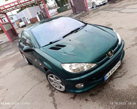 Зелений Пежо 206, об'ємом двигуна 1.6 л та пробігом 264 тис. км за 4000 $, фото 1 на Automoto.ua