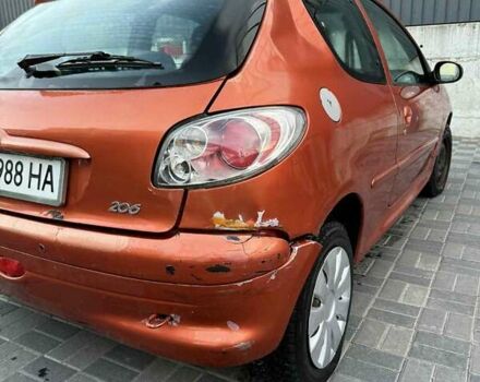 Оранжевый Пежо 206, объемом двигателя 1.12 л и пробегом 272 тыс. км за 1700 $, фото 6 на Automoto.ua