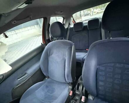 Оранжевый Пежо 206, объемом двигателя 1.12 л и пробегом 272 тыс. км за 1700 $, фото 7 на Automoto.ua