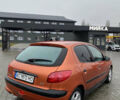 Помаранчевий Пежо 206, об'ємом двигуна 1.36 л та пробігом 143 тис. км за 2000 $, фото 2 на Automoto.ua