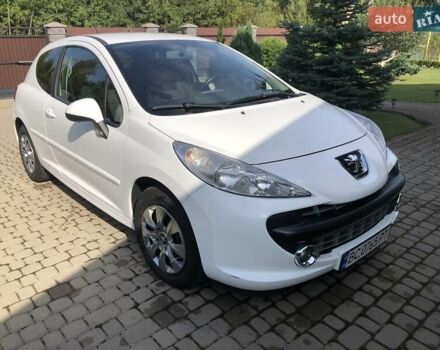 Білий Пежо 207, об'ємом двигуна 1.6 л та пробігом 186 тис. км за 4200 $, фото 2 на Automoto.ua