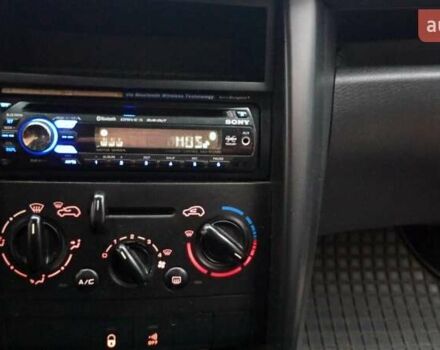 Белый Пежо 207, объемом двигателя 1.4 л и пробегом 205 тыс. км за 3500 $, фото 15 на Automoto.ua