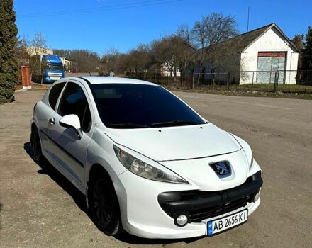 Белый Пежо 207, объемом двигателя 1.4 л и пробегом 0 тыс. км за 4100 $, фото 12 на Automoto.ua
