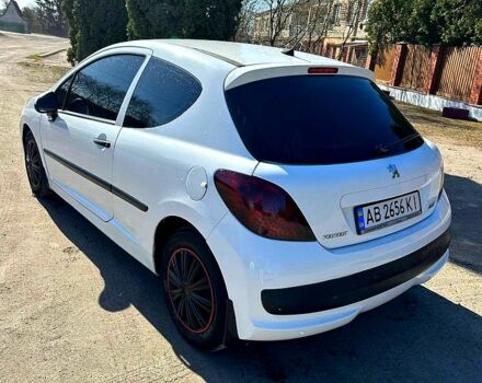 Белый Пежо 207, объемом двигателя 1.4 л и пробегом 0 тыс. км за 4100 $, фото 6 на Automoto.ua