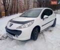 Белый Пежо 207, объемом двигателя 1.56 л и пробегом 326 тыс. км за 4700 $, фото 1 на Automoto.ua