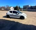 Белый Пежо 207, объемом двигателя 1.4 л и пробегом 0 тыс. км за 4100 $, фото 5 на Automoto.ua