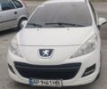 Белый Пежо 207, объемом двигателя 1.4 л и пробегом 170 тыс. км за 4700 $, фото 1 на Automoto.ua