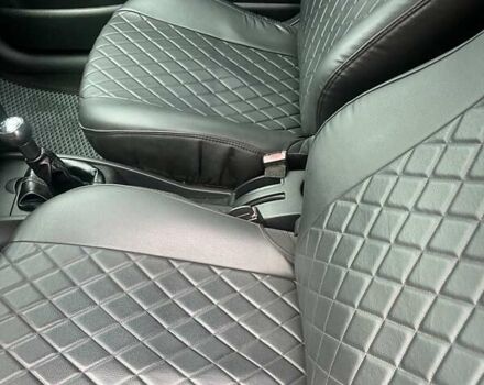 Пежо 207 2010 в Лубнах на Automoto.ua Белый Пежо 207, объемом двигателя 1.36 л и пробегом 190 тыс. км за 4199 $, фото 19 на Automoto.ua