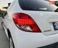 Білий Пежо 207, об'ємом двигуна 1.36 л та пробігом 200 тис. км за 4900 $, фото 25 на Automoto.ua