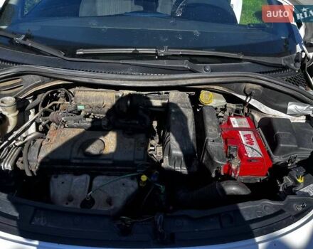 Білий Пежо 207, об'ємом двигуна 1.36 л та пробігом 223 тис. км за 4700 $, фото 1 на Automoto.ua