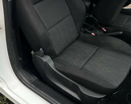 Білий Пежо 207, об'ємом двигуна 1.36 л та пробігом 237 тис. км за 4300 $, фото 17 на Automoto.ua