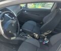 Белый Пежо 207, объемом двигателя 1.4 л и пробегом 197 тыс. км за 4300 $, фото 3 на Automoto.ua