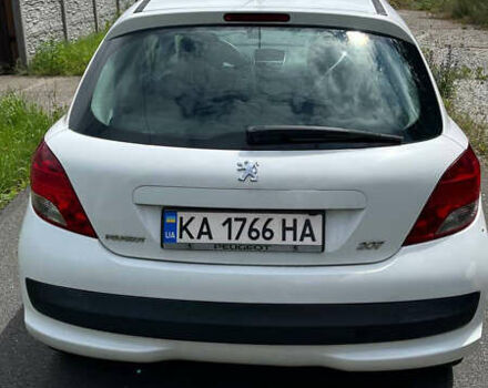Білий Пежо 207, об'ємом двигуна 1.36 л та пробігом 237 тис. км за 4300 $, фото 7 на Automoto.ua