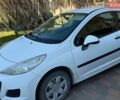 Білий Пежо 207, об'ємом двигуна 1.36 л та пробігом 220 тис. км за 4700 $, фото 1 на Automoto.ua