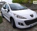 Белый Пежо 207, объемом двигателя 0 л и пробегом 235 тыс. км за 5000 $, фото 1 на Automoto.ua