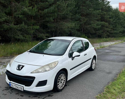 Білий Пежо 207, об'ємом двигуна 1.36 л та пробігом 237 тис. км за 4300 $, фото 31 на Automoto.ua