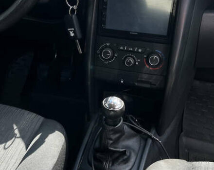 Білий Пежо 207, об'ємом двигуна 1.36 л та пробігом 237 тис. км за 4300 $, фото 25 на Automoto.ua