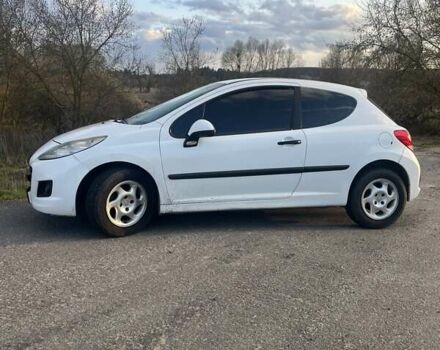 Пежо 207 2010 в Лубнах на Automoto.ua Белый Пежо 207, объемом двигателя 1.36 л и пробегом 190 тыс. км за 4199 $, фото 27 на Automoto.ua