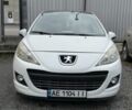 Белый Пежо 207, объемом двигателя 1.6 л и пробегом 180 тыс. км за 5200 $, фото 1 на Automoto.ua