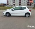 Белый Пежо 207, объемом двигателя 1.36 л и пробегом 269 тыс. км за 3500 $, фото 3 на Automoto.ua