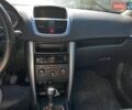 Білий Пежо 207, об'ємом двигуна 1.36 л та пробігом 223 тис. км за 4700 $, фото 4 на Automoto.ua