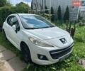 Білий Пежо 207, об'ємом двигуна 1.36 л та пробігом 223 тис. км за 3000 $, фото 1 на Automoto.ua