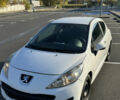Пежо 207 2011 в Киеве на Automoto.ua Белый Пежо 207, объемом двигателя 1.56 л и пробегом 220 тыс. км за 4300 $, фото 1 на Automoto.ua