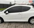 Білий Пежо 207, об'ємом двигуна 1.4 л та пробігом 200 тис. км за 4500 $, фото 10 на Automoto.ua