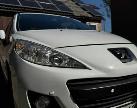 Білий Пежо 207, об'ємом двигуна 1.4 л та пробігом 187 тис. км за 3850 $, фото 8 на Automoto.ua