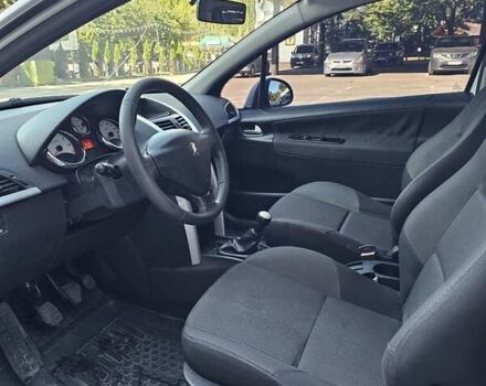 Пежо 207 2011 в Киеве на Automoto.ua Белый Пежо 207, объемом двигателя 1.36 л и пробегом 200 тыс. км за 3600 $, фото 19 на Automoto.ua