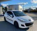 Белый Пежо 207, объемом двигателя 1.36 л и пробегом 278 тыс. км за 3500 $, фото 13 на Automoto.ua