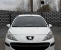 Пежо 207 2011 в Киеве на Automoto.ua Белый Пежо 207, объемом двигателя 1.36 л и пробегом 141 тыс. км за 3950 $, фото 1 на Automoto.ua