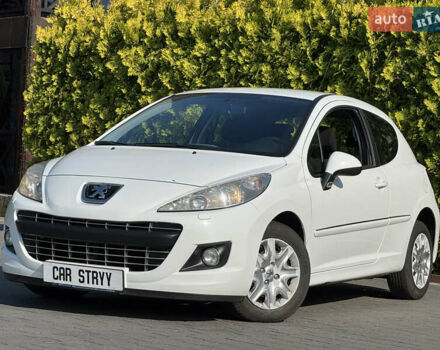 Білий Пежо 207, об'ємом двигуна 1.4 л та пробігом 173 тис. км за 4500 $, фото 5 на Automoto.ua