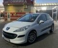 Білий Пежо 207, об'ємом двигуна 1.36 л та пробігом 142 тис. км за 4100 $, фото 1 на Automoto.ua