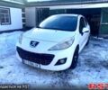 Белый Пежо 207, объемом двигателя 1.4 л и пробегом 200 тыс. км за 4300 $, фото 1 на Automoto.ua